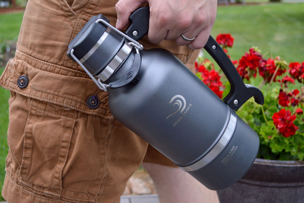 DrinkTanks Personal Growler keeps beer fresh and cold