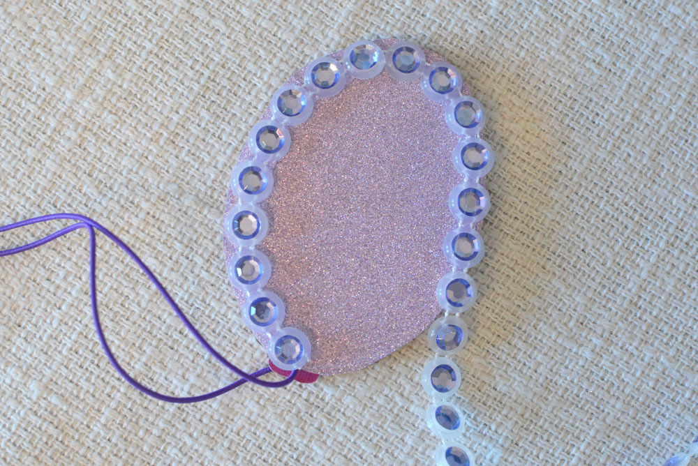 Glittery DIY Sofia the First Magical Amulet Craft