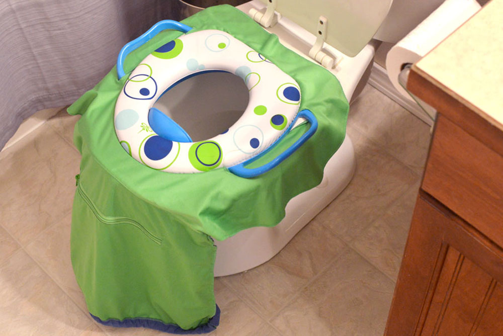 Pack 'n Potty for potty training on the go