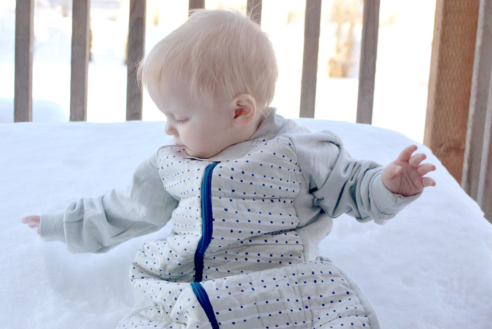 Ergo Pouch sleep suit for babies