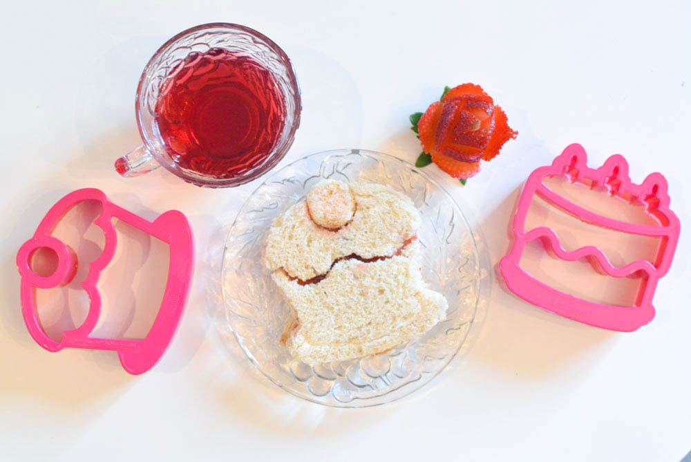 Easy DIY Sandwich Shapes Cute Lunch Ideas for Kids
