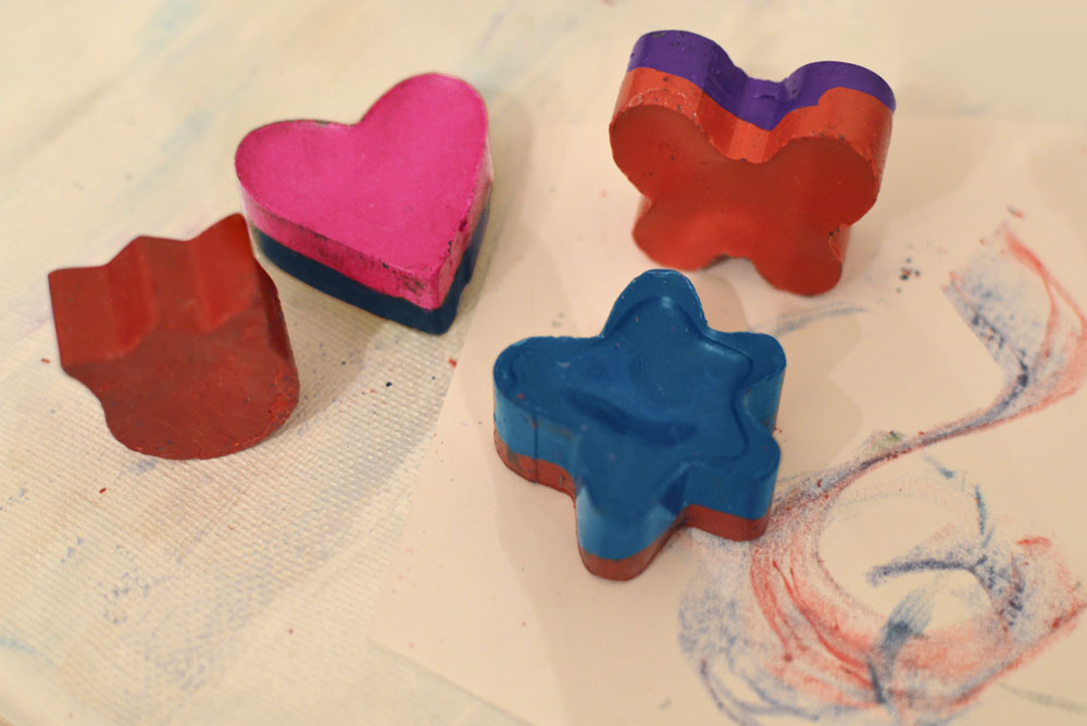 Homemade Melted Crayon Shapes - Mommy Scene review
