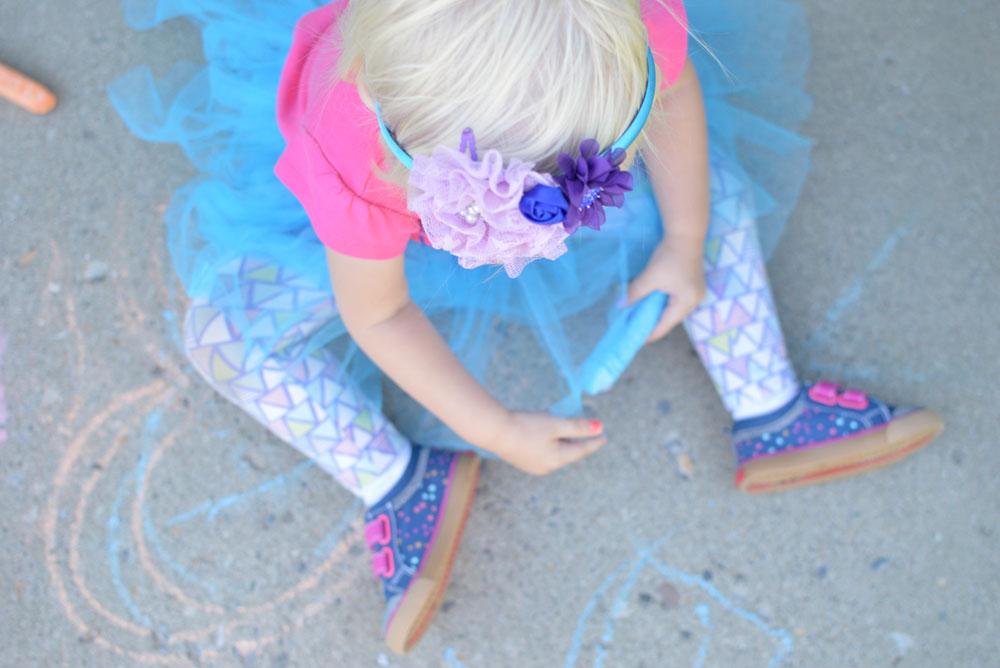 See Kai Run Shoes are perfect for everyday play - Mommy Scene review