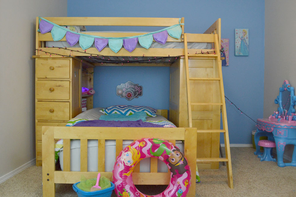 Cute Mermaid Kids Room Design with Bunk Beds - Mommy Scene