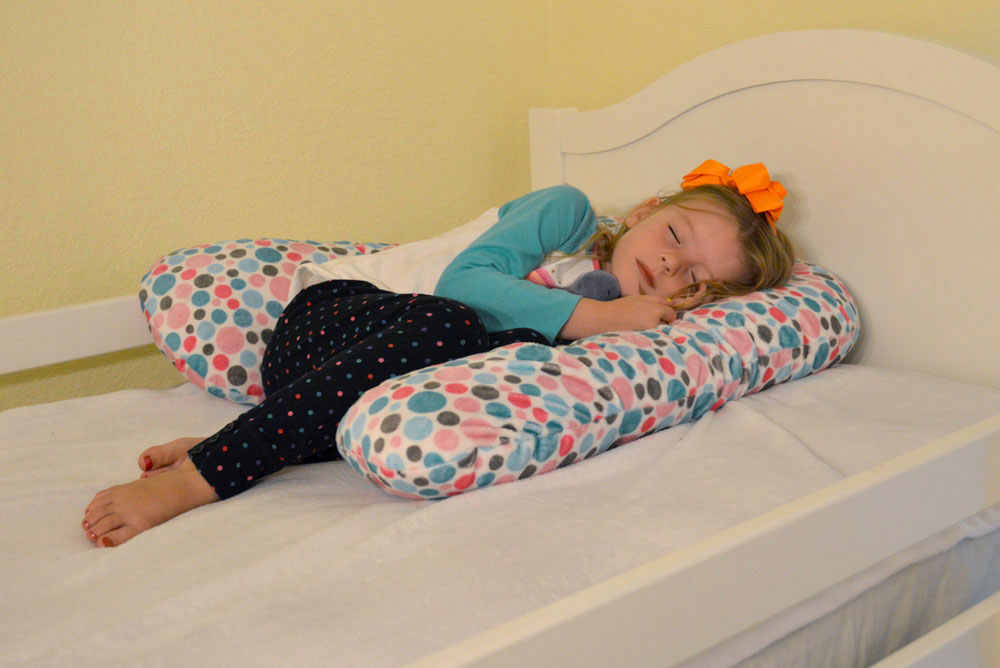Back to School Survival Tips Sleep ZZZ Pillow - Mommy Scene