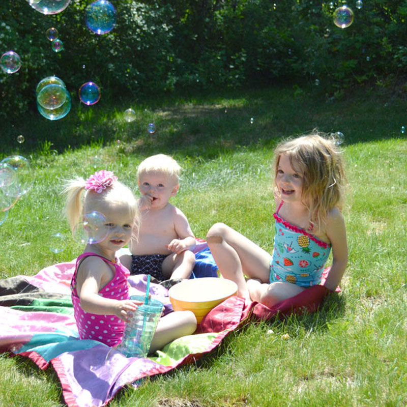 Creative Outdoor Kids Activities
