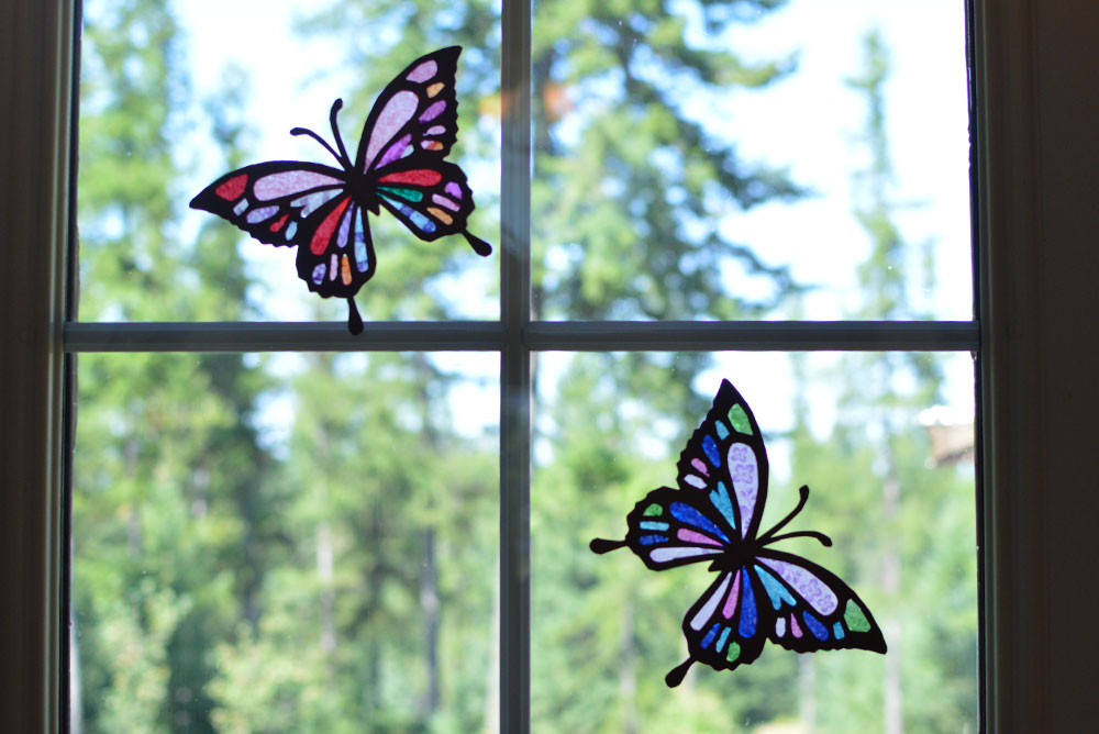 DIY tissue paper butterfly sun catchers kids' craft - Mommy Scene