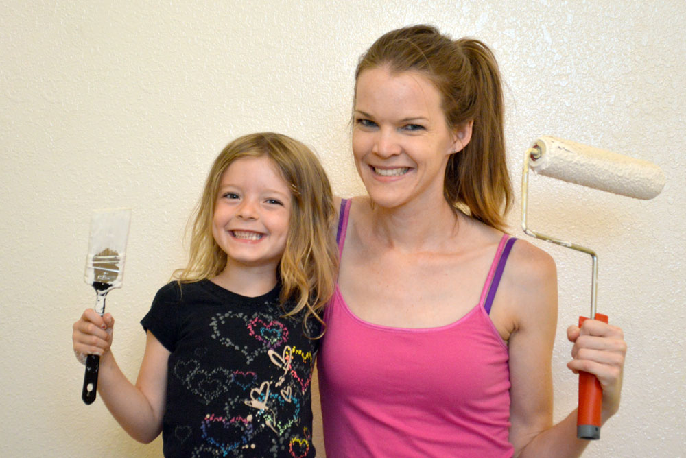 Mom and daughter painting project paint roller - Mommy Scene