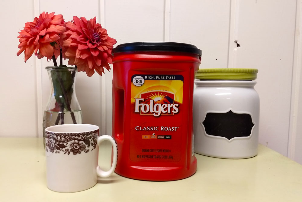 Folgers Coffee share a cup and story - Mommy Scene