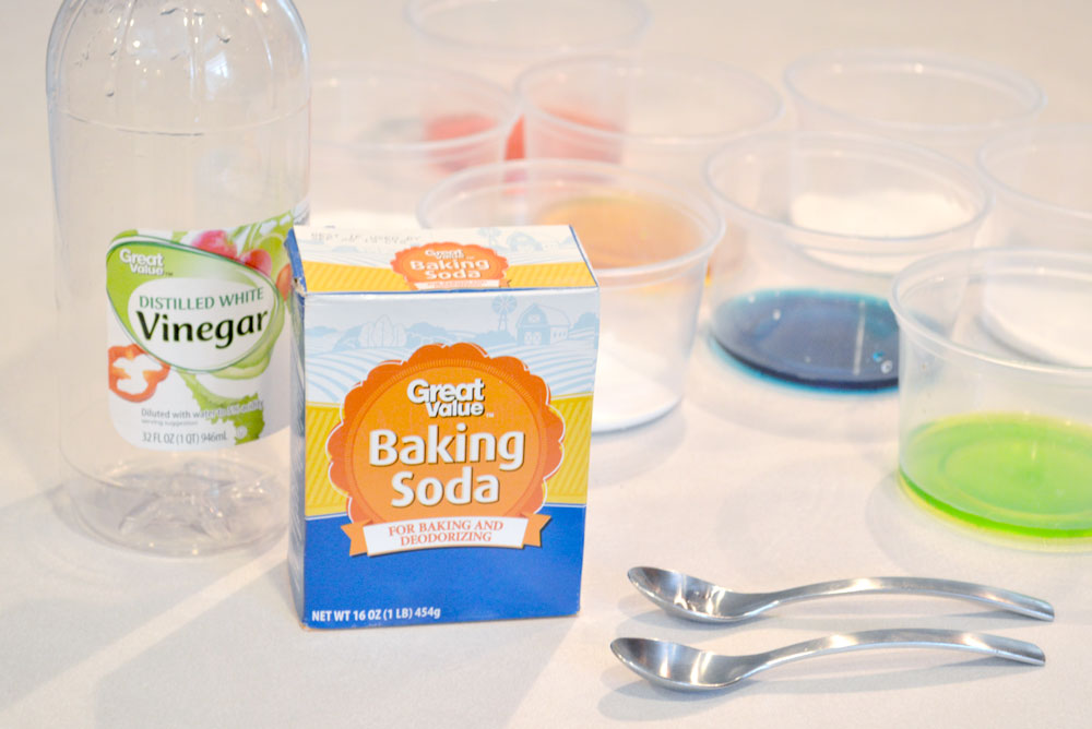 Baking soda and colored vinegar science activity for kids