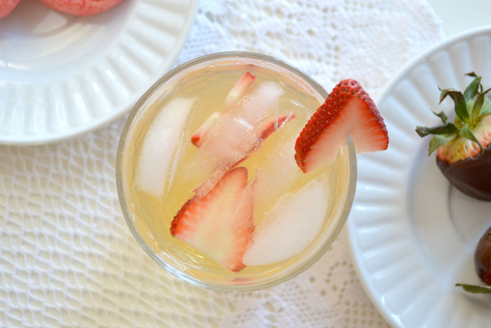 Fresh Strawberry Lemonade recipe