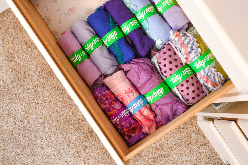 Keep clothing drawers organized with Tidy Snap