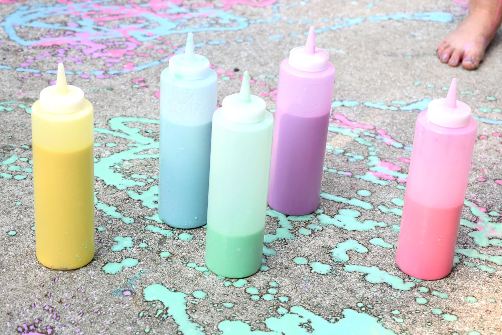 DIY sidewalk chalk with cornstarch and food coloring