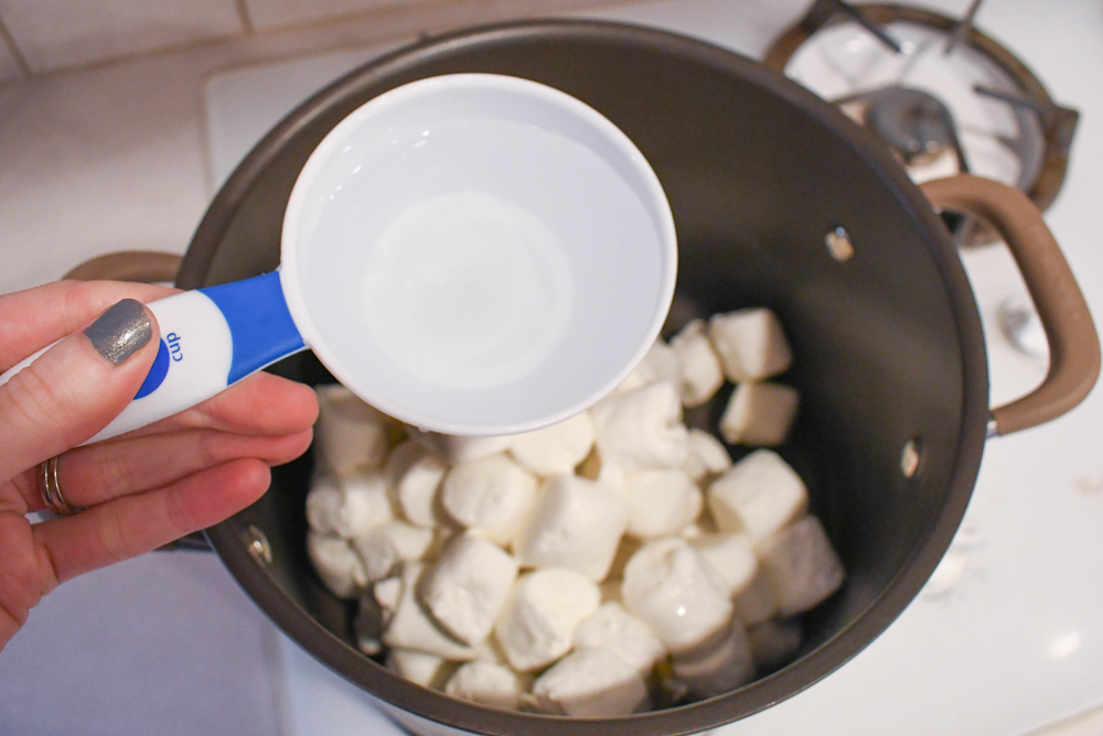 Melt marshmallows to make edible play dough