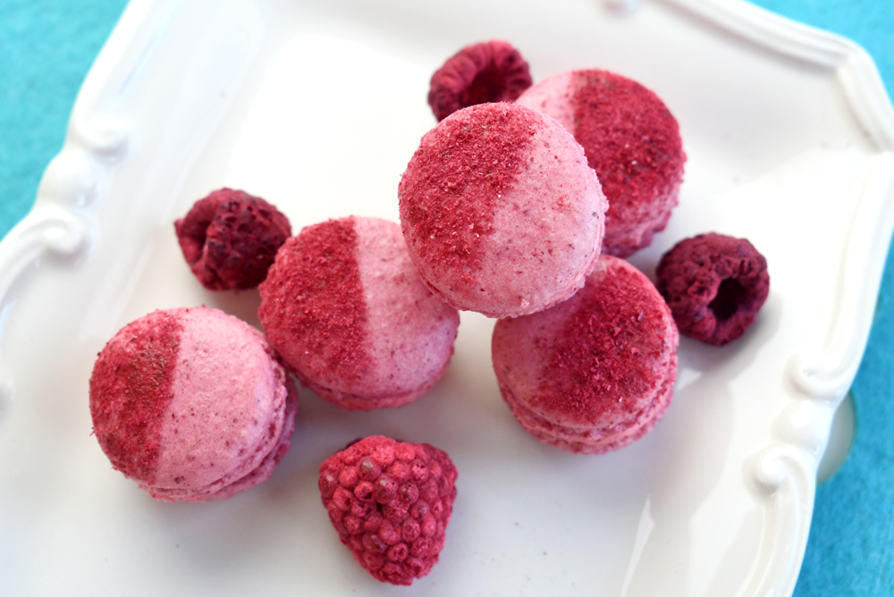 Yummy diy freeze dried raspberry macarons