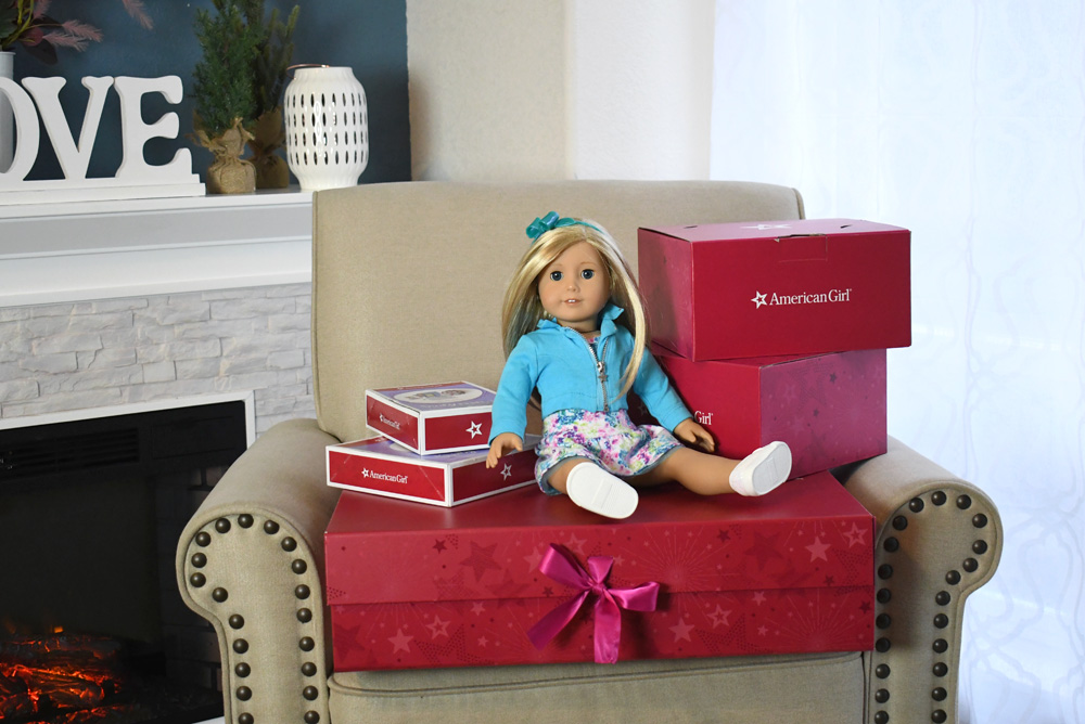 American Girl gift set collection Truly Me outfits and accessories