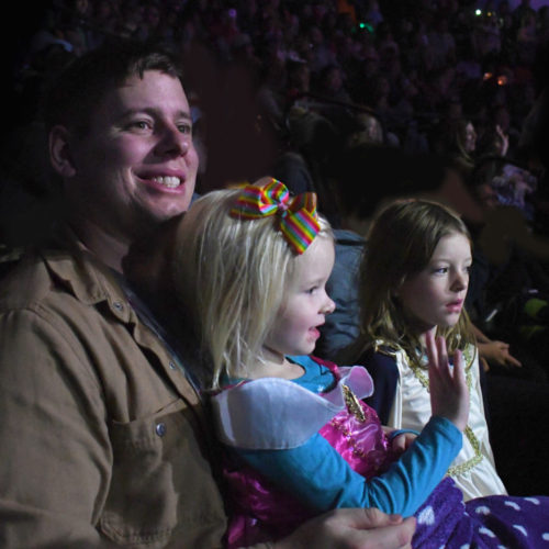 Tips & Things to Bring to a Disney on Ice Show