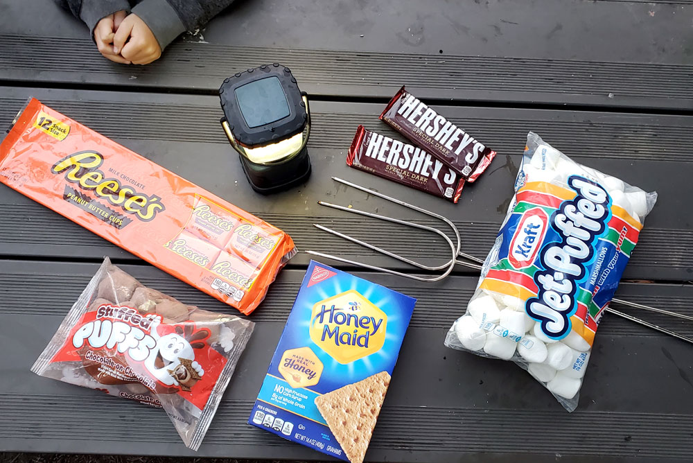 S'mores and camp fires are fun activities for a family camping trip