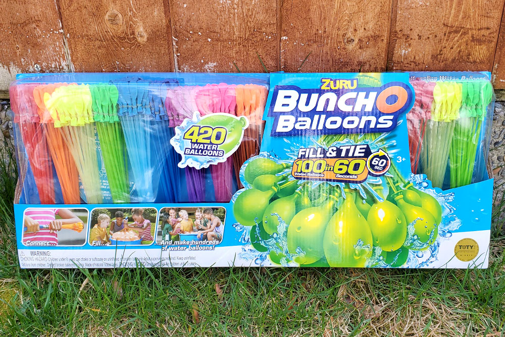 BunchO water balloons kids activity