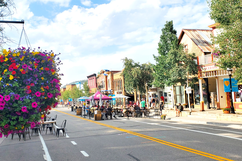 Shopping in Downtown Breckenridge Colorado