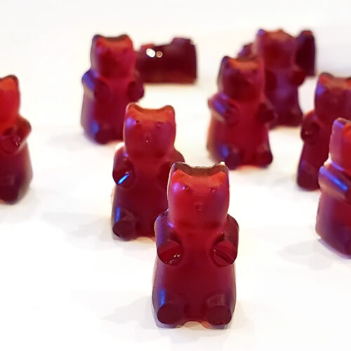 Easy DIY pomegranate gummy bear snacks