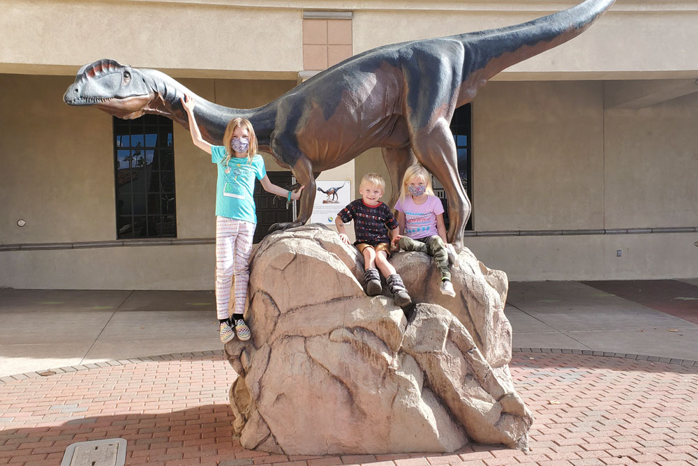 Arizona Museum of Natural History dinosaur exhibit
