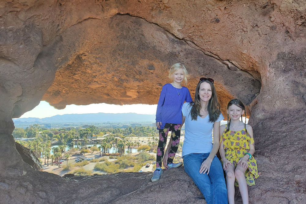 Hole in the Rock hike near Phoenix Arizona things to do with kids