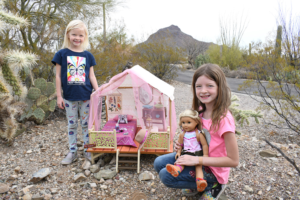 Kira Bailey camping tent American Girl play set