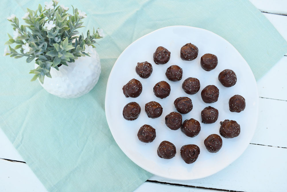 How to make delicious homemade dark chocolate truffles