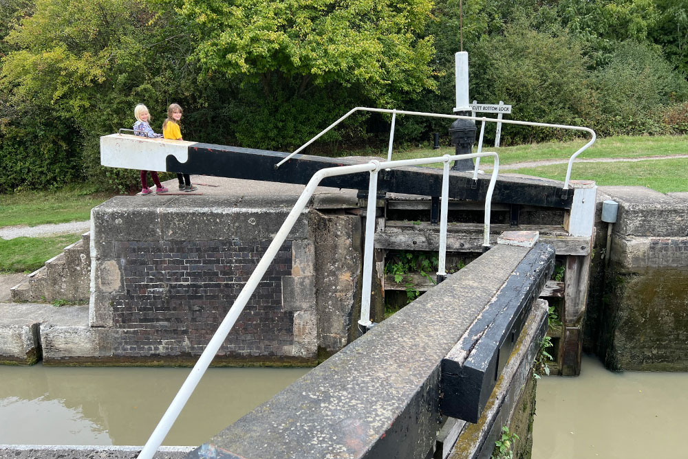 Opening lock Grand Union Canal