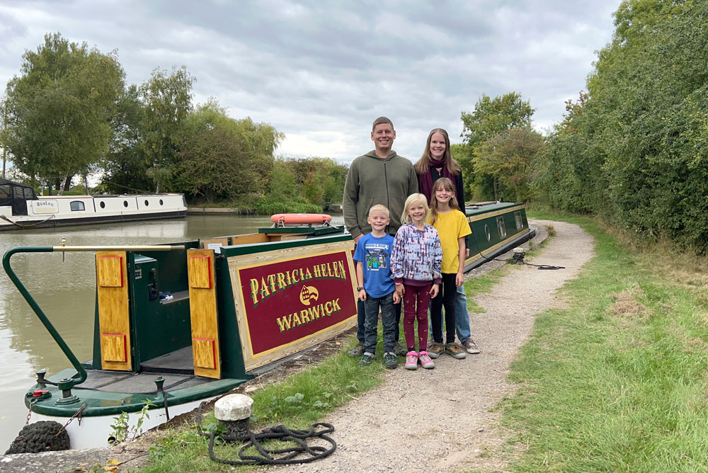 renting a narrowboat Wallace family