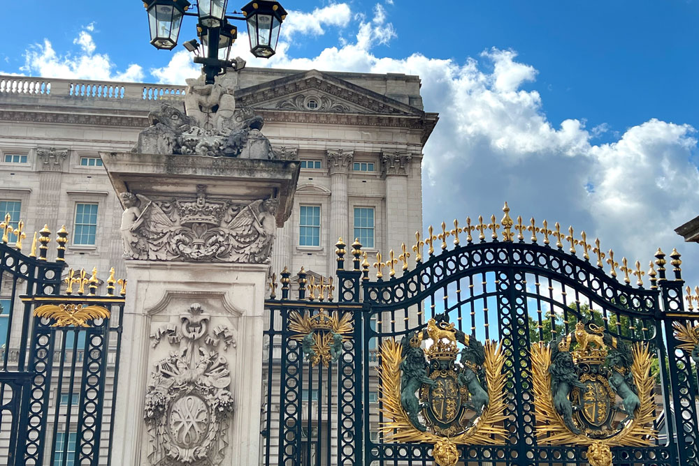 Buckingham Palace gates during Queen Elizabeth's memorial