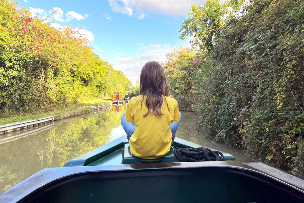 Staying on a narrowboat with kids