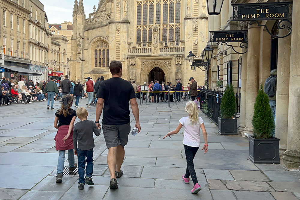 exploring Bath England with kids