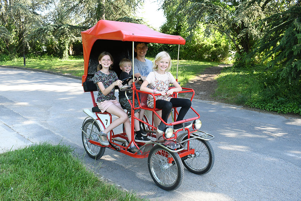 Parc Floral de Paris with kids rent quadricycle bike