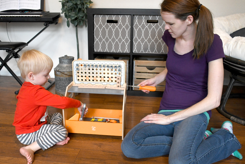 hape junior inventor discovery workbench