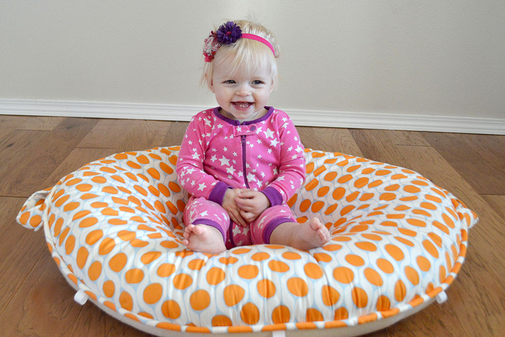 Pello baby floor pillow