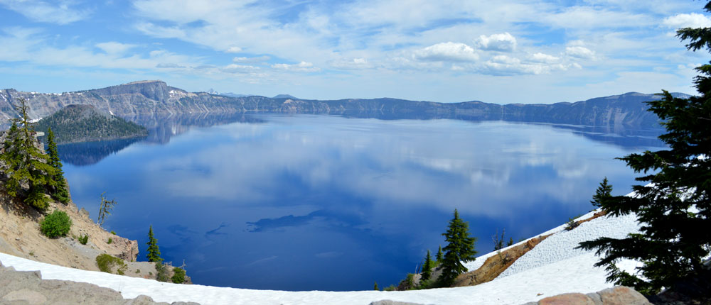 Crater Lake panorama view destination Oregon pacific northwest family travel