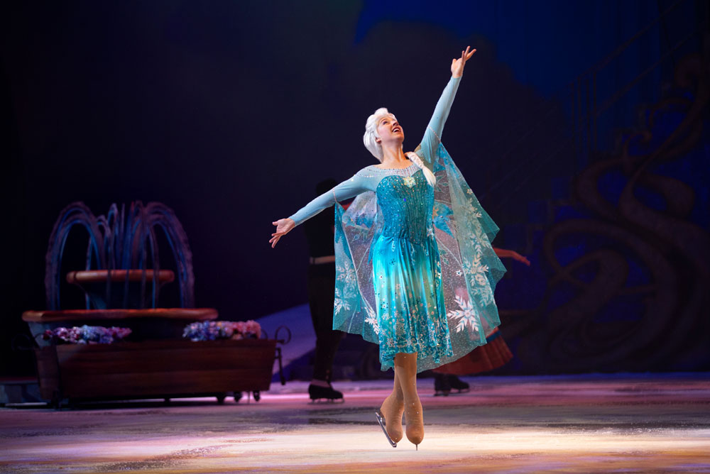 Disney On Ice Elsa Dream Big show 2021