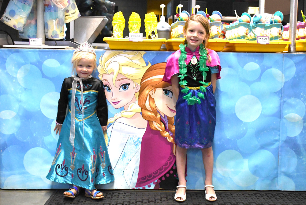 Disney On Ice kids can dress up in costumes