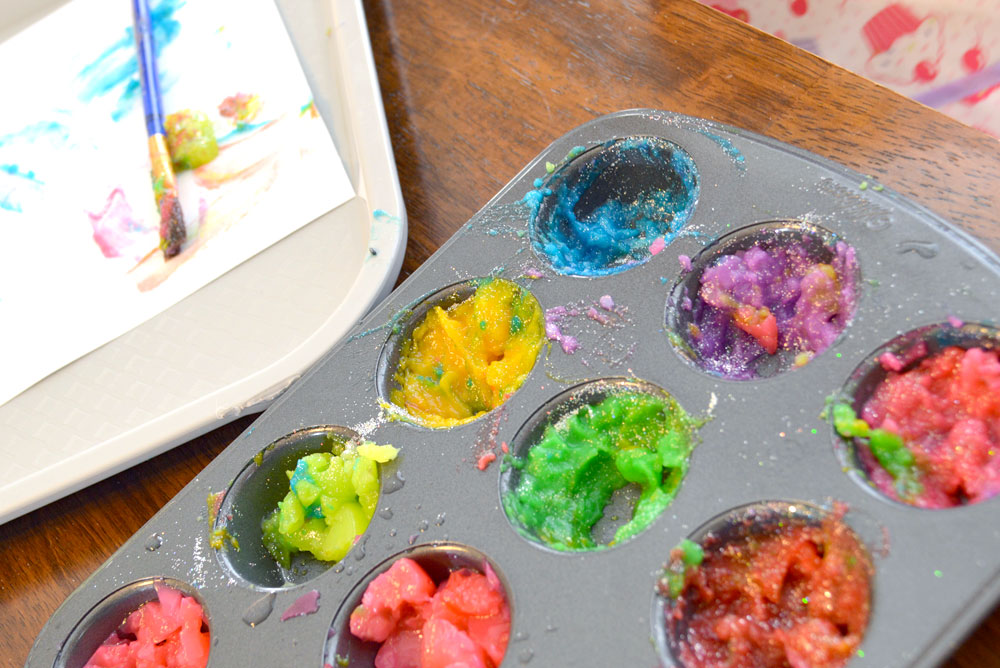 DIY finger paint preschool activity for kids