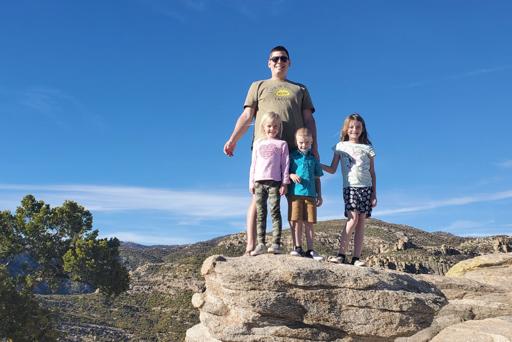 Catalina Highway Overlook exploring with kids