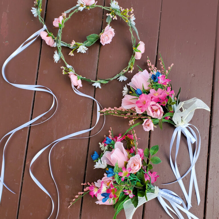 diy flower girl crowns and bouquets
