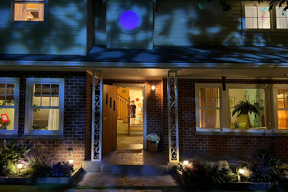 meow wolf grapevine family's house