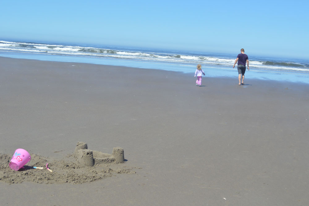 Oregon family vacation sand castle at the beach visit with kids