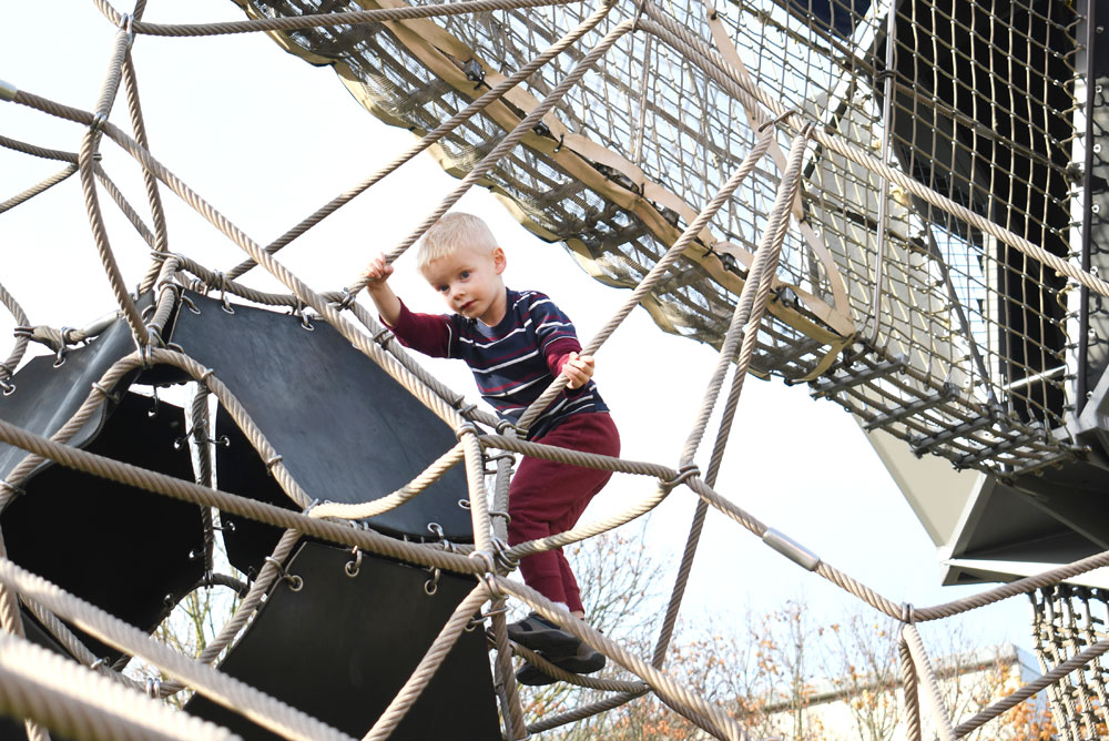 Artists at Play climbing structure kids activities downtown Seattle