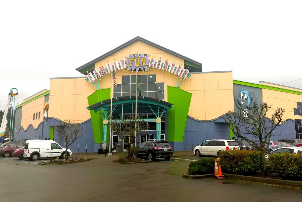 Tukwila family fun center near Seattle