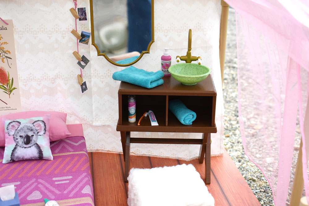 American Girl comfy camping tent washstand and hygiene accessories