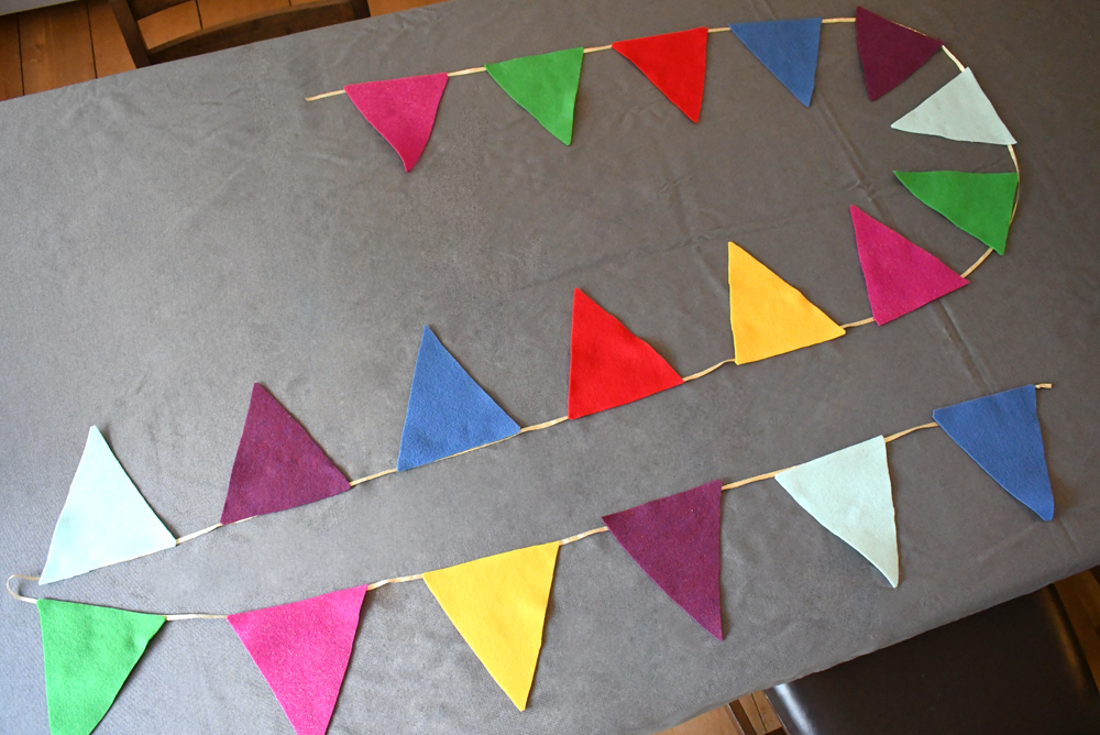 make a felt pennant banner design