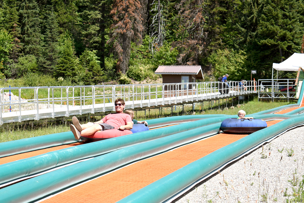 activities for kids in Montana summer tubing